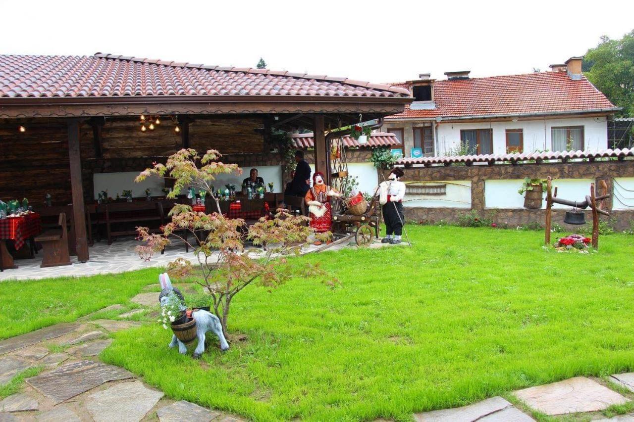 Къща За Гости Бабуч Dobrinishte Bagian luar foto
